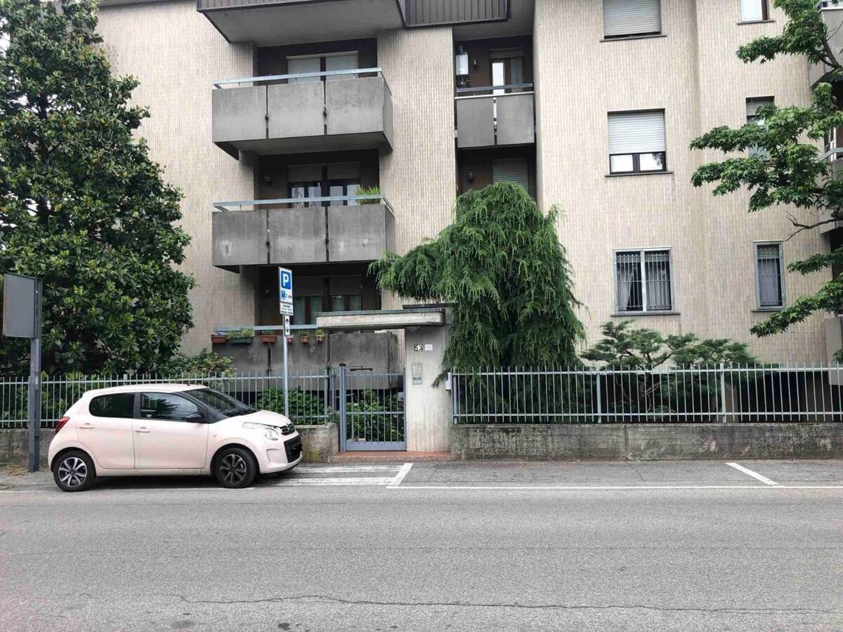 The Little Penthouse Διαμέρισμα Seregno Εξωτερικό φωτογραφία